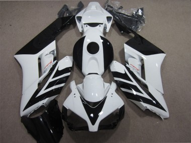 2004-2005 Honda CBR1000RR Motorcycle Fairing - White Glossy Black Stripe Canada Websites