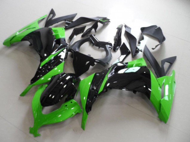 2013-2018 Kawasaki ZX300R Motorcycle Fairing - Green Glossy Black Canada Websites