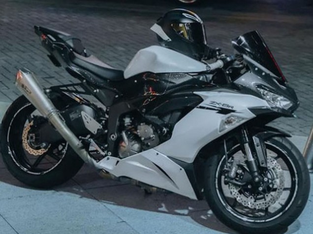 2019-2022 Kawasaki ZX6R Motorcycle Fairings - White Black Carbon Fiber Canada Websites