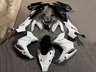 2022-2024 Honda ADV160 Motorcycle Fairing - White Glossy Black Canada Websites