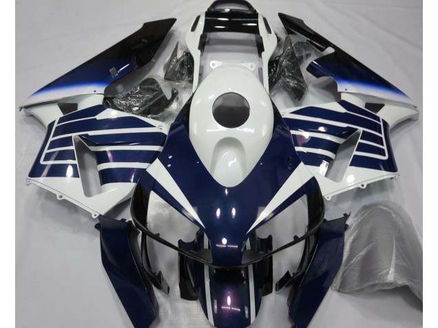 2003-2004 Gloss White & Blue Fade CBR600RR Fairings 2003-2004 Gloss White & Blue Fade CBR600RR Fairings