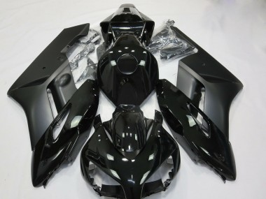 2004-2005 Matte and Gloss Black CBR1000RR Fairings
