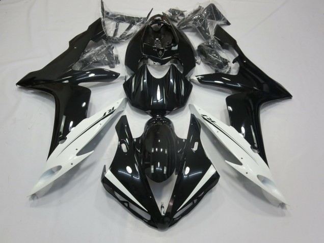 2004-2006 White and Black R1 Fairings