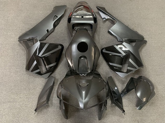 2005-2006 Dark Silver and Black CBR600RR Fairings 2005-2006 Dark Silver and Black CBR600RR Fairings