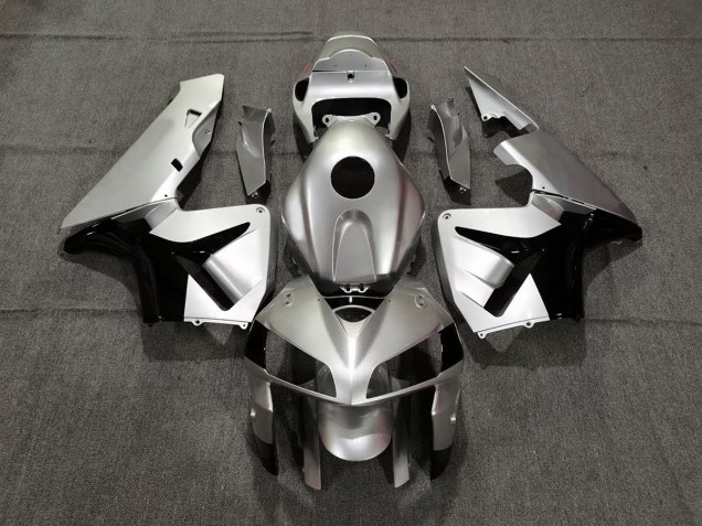 2005-2006 Matte Silver and Black CBR600RR Fairings 2005-2006 Matte Silver and Black CBR600RR Fairings