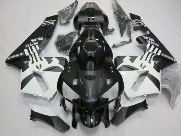 2005-2006 Matte Black & White Punisher Logo CBR600RR Fairings