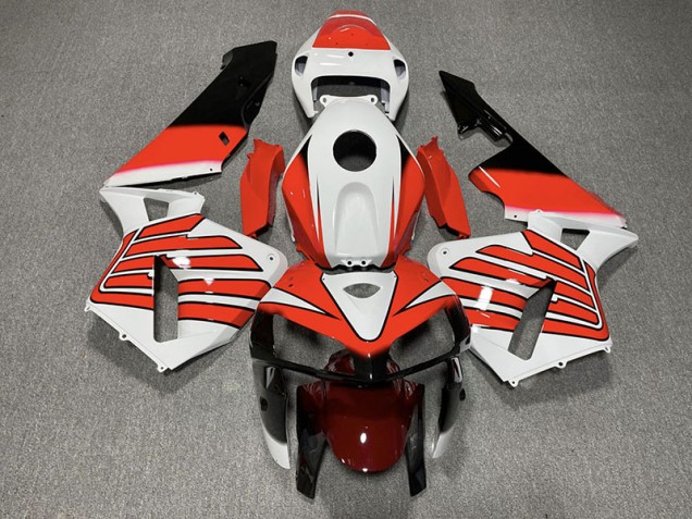 2005-2006 Red and White Wings CBR600RR Fairings 2005-2006 Red and White Wings CBR600RR Fairings