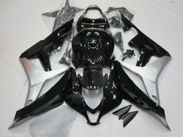 2007-2008 Gloss Black and Silver CBR600RR Fairings 2007-2008 Gloss Black and Silver CBR600RR Fairings