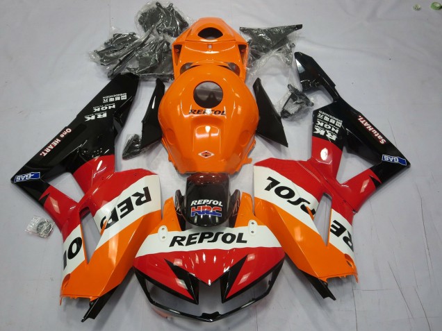2013-2023 One HEART. CBR600RR Fairings 2013-2023 One HEART. CBR600RR Fairings