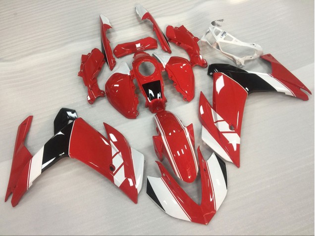 2015-2018 Red and White Gloss R3 Fairings 2015-2018 Red and White Gloss R3 Fairings